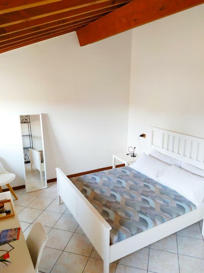 Carducci 49 Hotel Mantova Luaran gambar