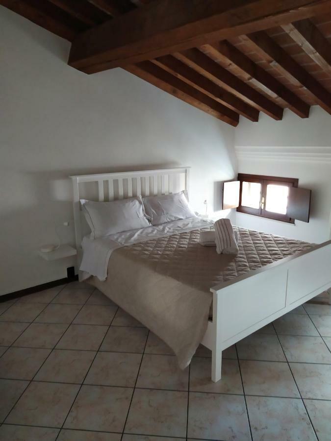 Carducci 49 Hotel Mantova Luaran gambar