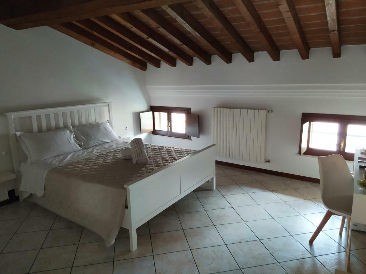 Carducci 49 Hotel Mantova Luaran gambar